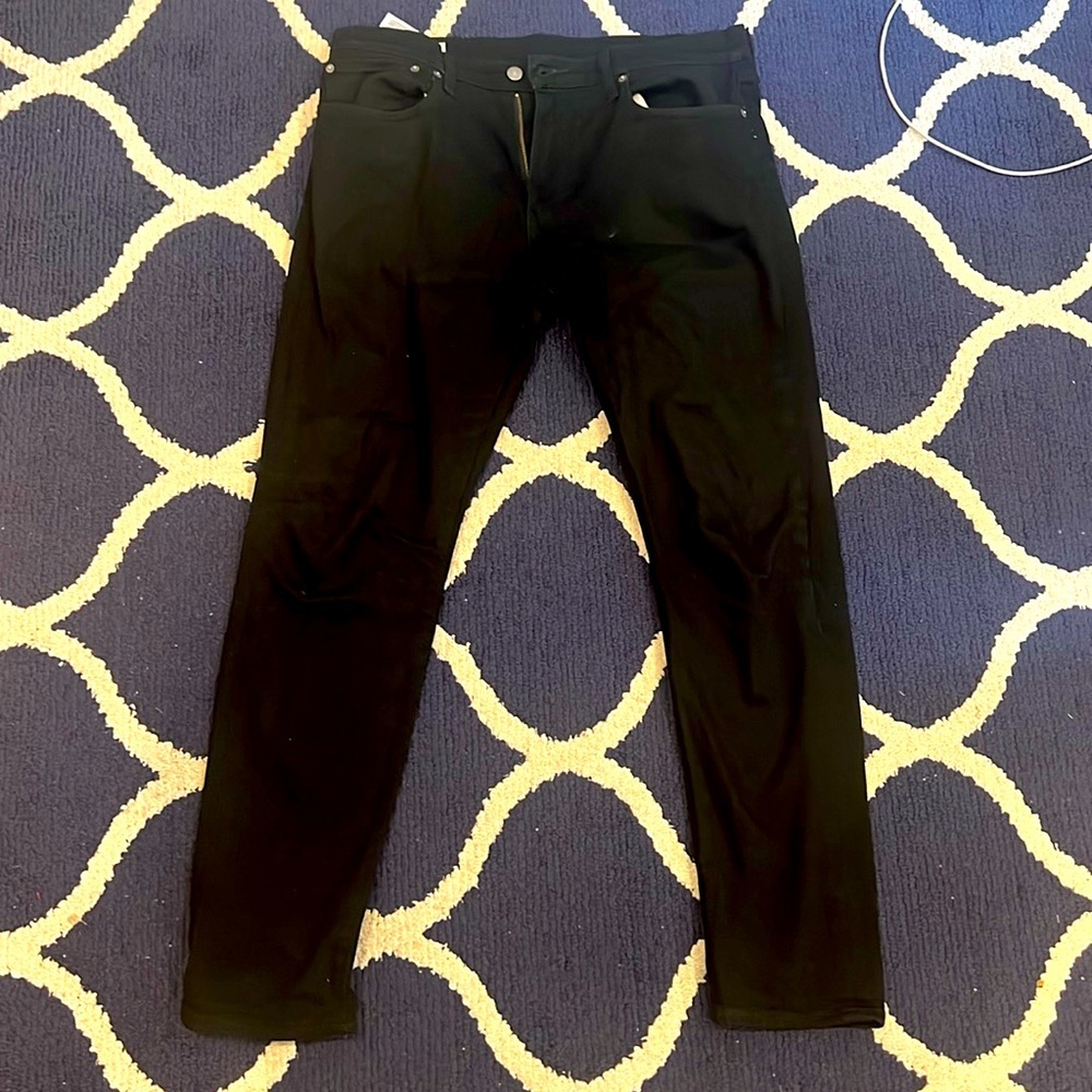 Levi 512 Black Jeans
